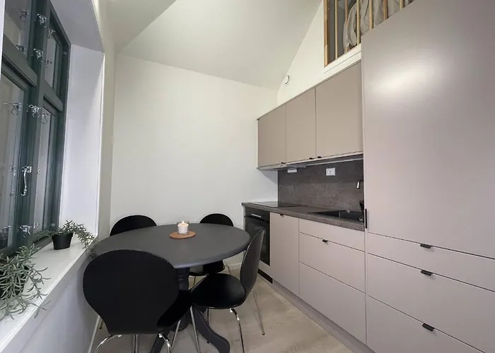 Apartment At Nicolas 11 *